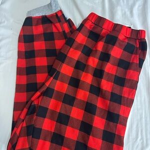 SHEIN Red and Black Plaid Men's Pants
